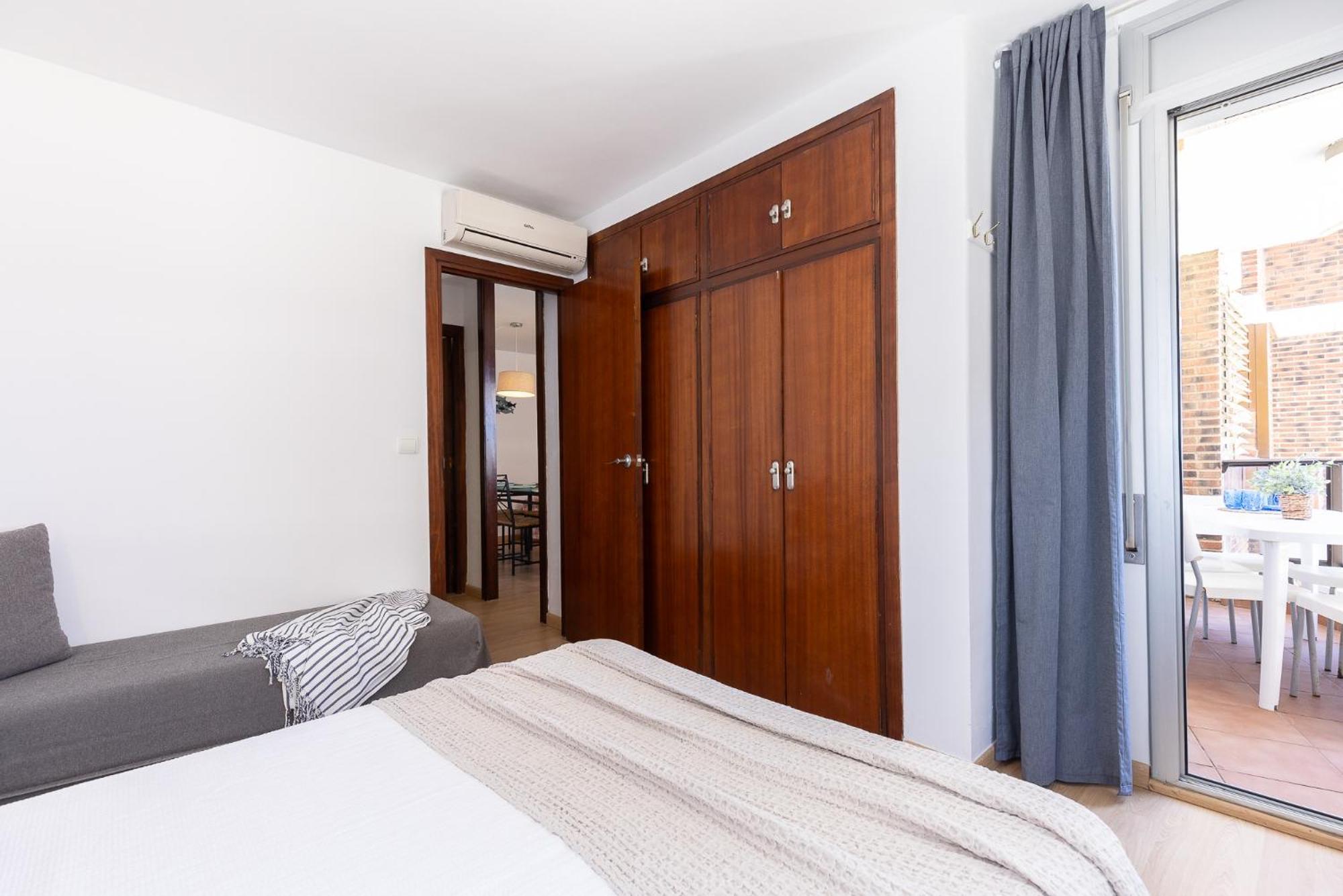 Uhc Mexico I Apartments كامبريلس الغرفة الصورة