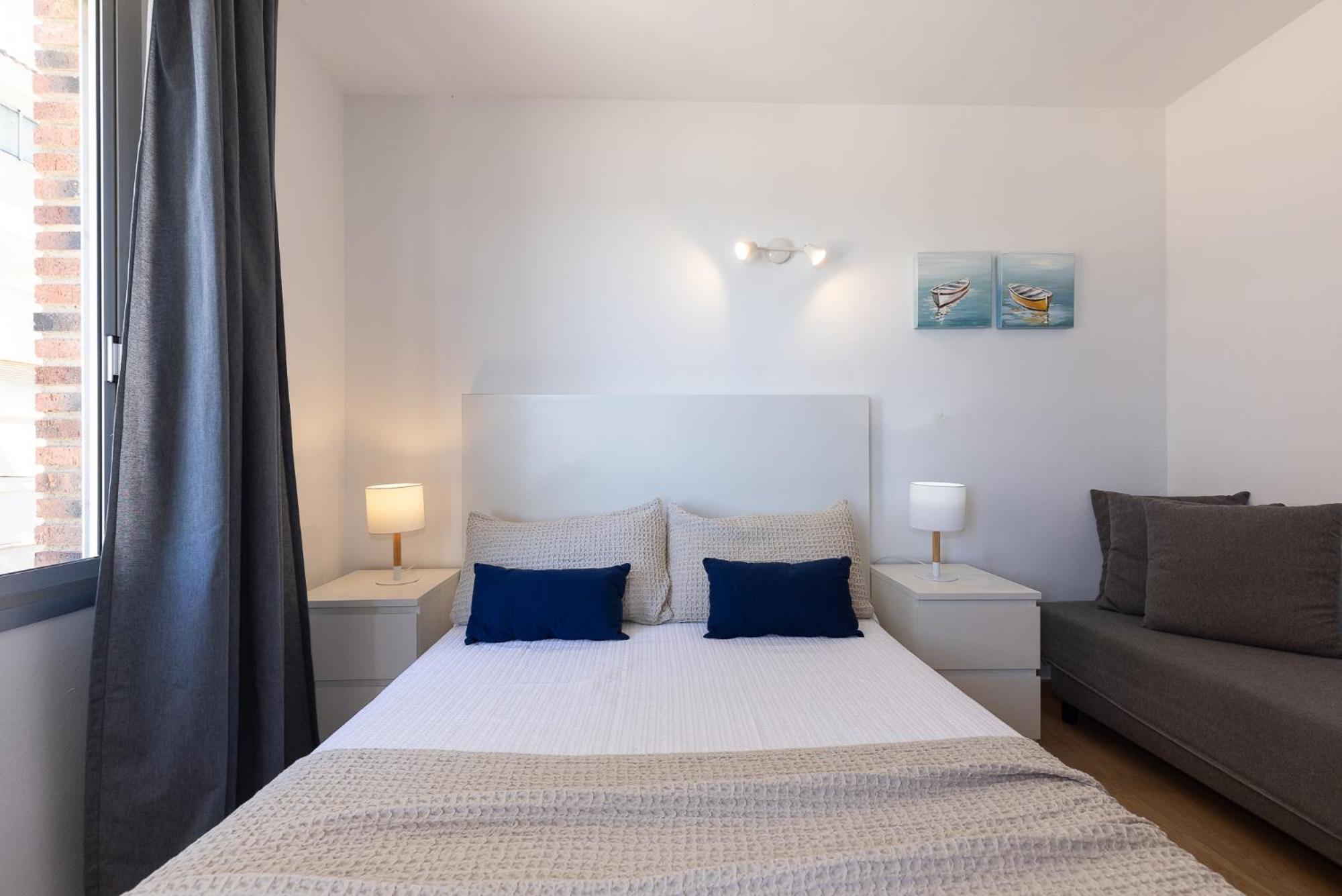 Uhc Mexico I Apartments كامبريلس الغرفة الصورة