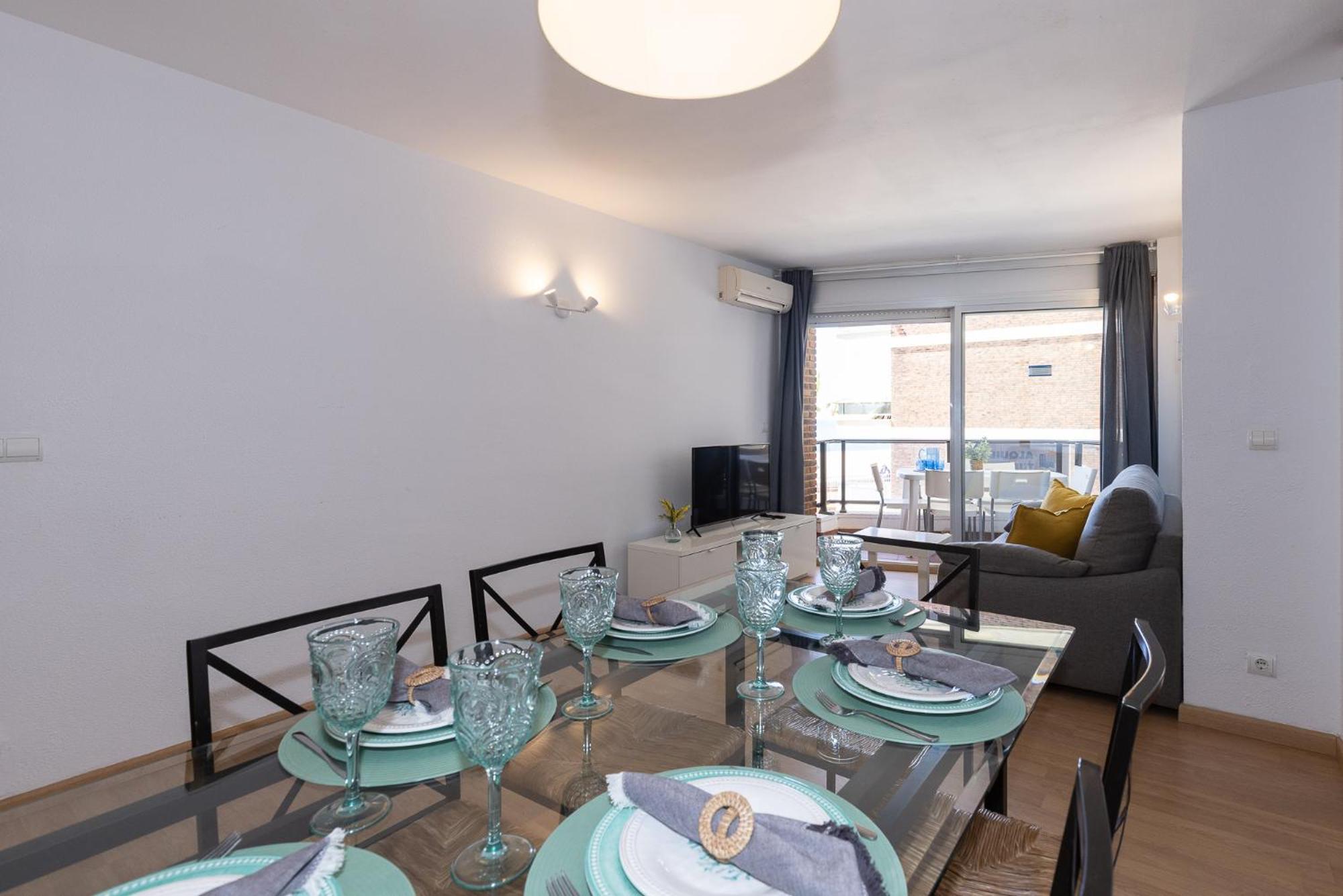 Uhc Mexico I Apartments كامبريلس الغرفة الصورة